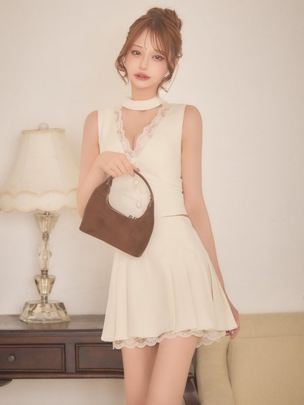 アイボリー　モデル：れみれみ　身長：163cm　着用サイズ：Sサイズ