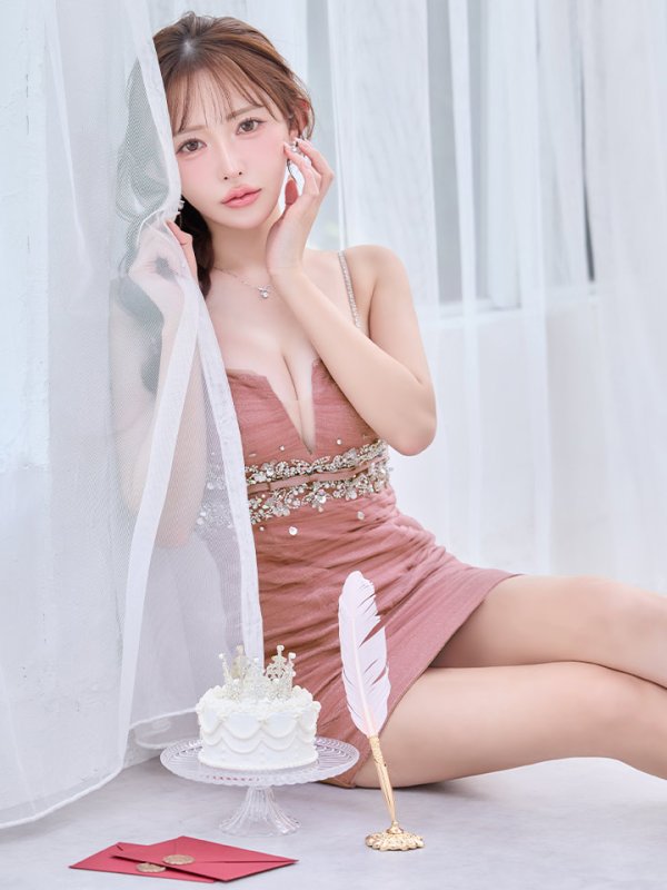 ピンク　モデル：りな　身長：160cm　着用サイズ：Sサイズ