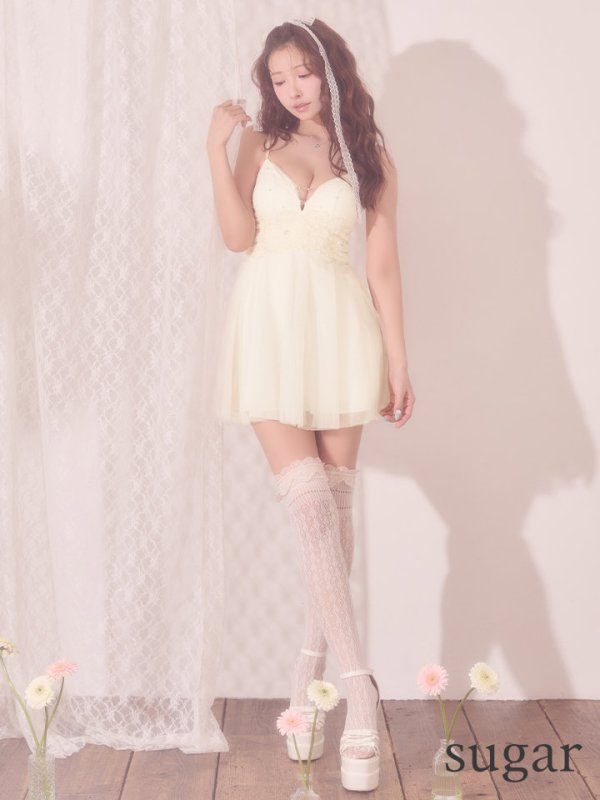 アイボリー　モデル：三上悠亜　身長：159cm　着用サイズ：Sサイズ