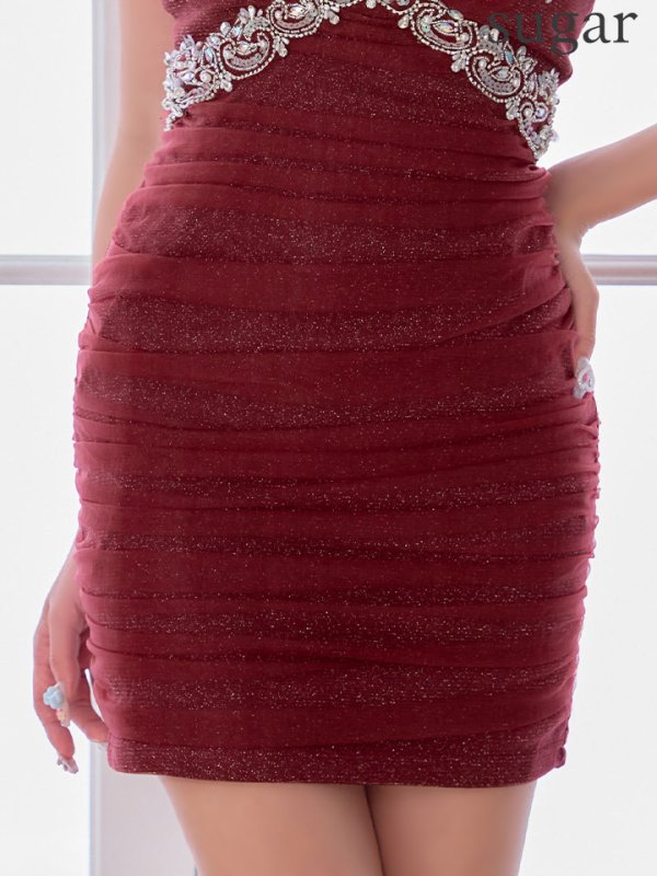 ワインレッド　モデル：ゆいぴす　身長：170cm　着用サイズ：Sサイズ