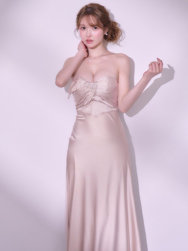 ベージュ　モデル：ゆめ　身長：160cm　着用サイズ：Sサイズ