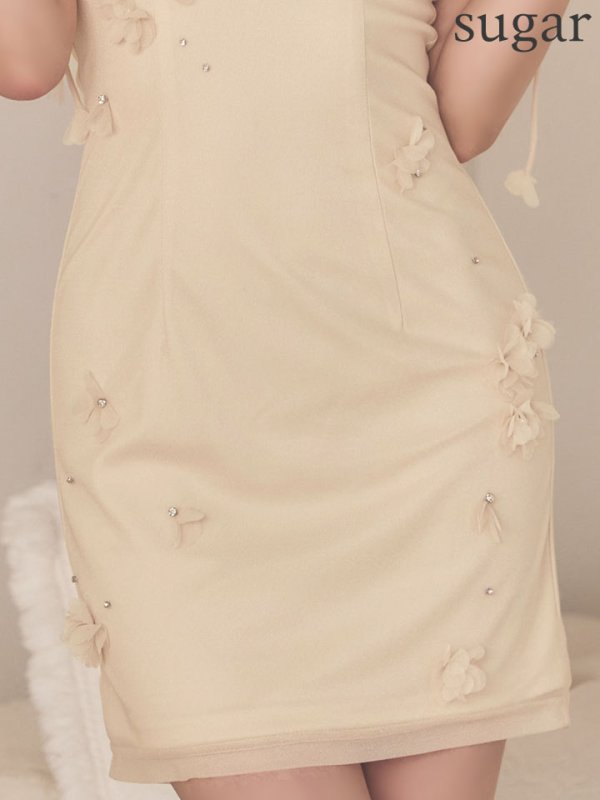 アイボリー　モデル：かるあ　身長：156cm　着用サイズ：Sサイズ