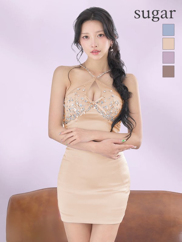 ベージュ　モデル：ゆいぴす　 身長：170cm　着用サイズ：Sサイズ