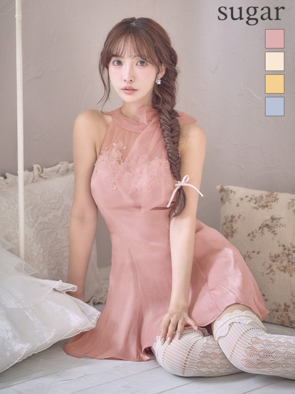 ピンク　モデル：三上悠亜　身長：159cm　着用サイズ：Sサイズ