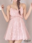 ピンク　モデル：三上悠亜　身長：159cm　着用サイズ：Sサイズ