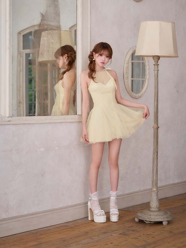 アイボリー　モデル：いおり 身長：164cm 着用サイズ：Sサイズ