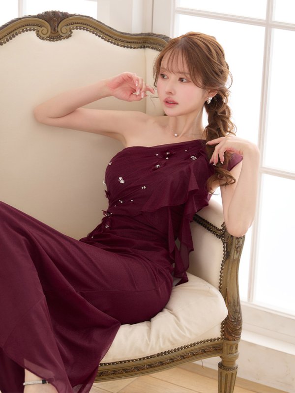 ワインレッド　モデル：ゆめ　身長：160cm　着用サイズ：Sサイズ　