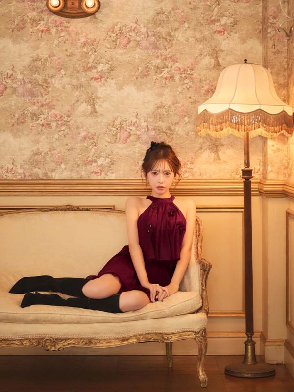 ワインレッド　モデル：りな　身長：160cm　着用サイズ：Sサイズ