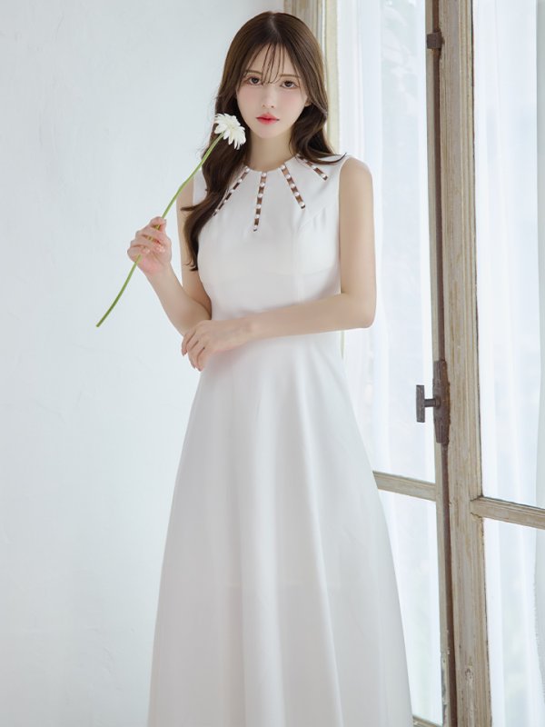 ホワイト モデル：ゆめ　身長：160cm　着用サイズ：Sサイズ