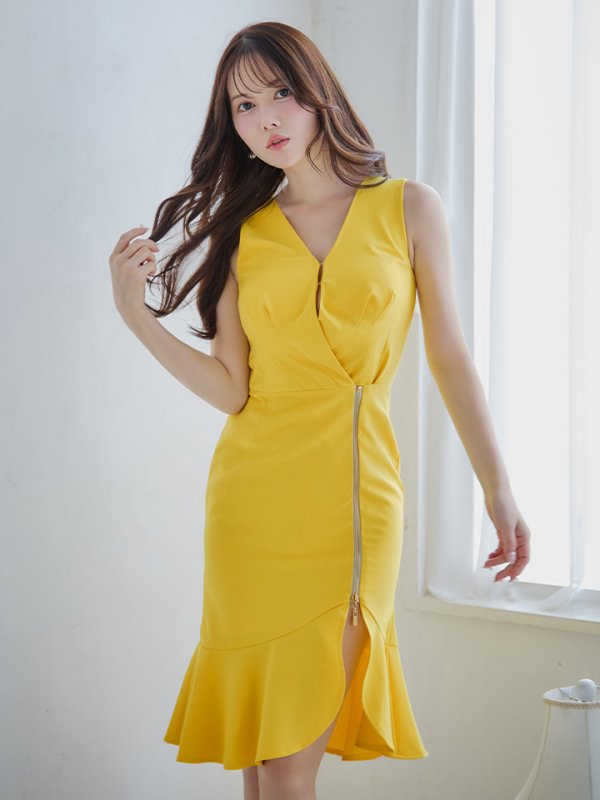 画像6: 【VELIQUE/ヴェリーク】シンプル/ ワンカラー/ ノースリーブ/ ジップデザイン/ 裾フリル/ 膝丈/ ミディアムドレス/ キャバドレス【HC02】 (6)