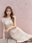 画像3: Lサイズあり【DEA. by ROBE de FLEURS/ディアバイローブドフルール】マーメイド/ フローラルレース/ ミディアム丈/ キャバドレス[OF2] (3)