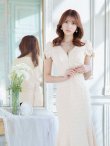 画像2: Lサイズあり【DEA.by ROBE de FLEURS/ディアバイローブドフルール】フロントジッパー/ パフスリーブ/ ミディアム丈/ ワンピース/ キャバドレス[OF2] (2)