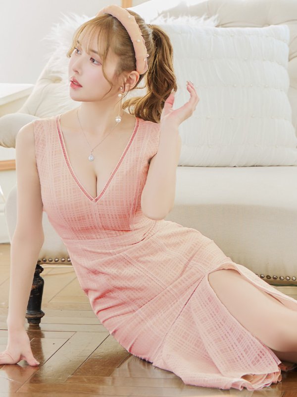 画像2: Lサイズあり【DEA./ディア】チェックレース/ マーメイド/ ノースリーブ/ Vネック/ スリット/ ミディアムドレス/ キャバドレス【OF08】 (2)