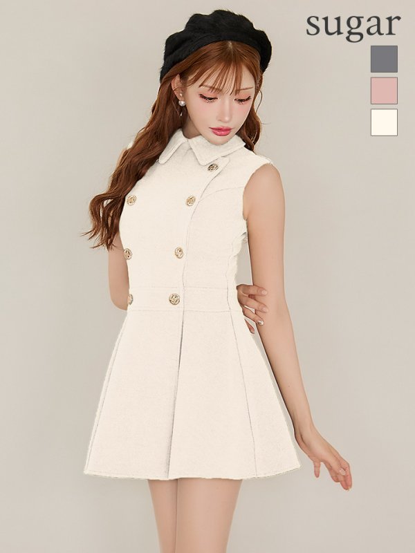 ホワイト モデル：明日花キララ　身長：162cm 着用サイズ：Sサイズ