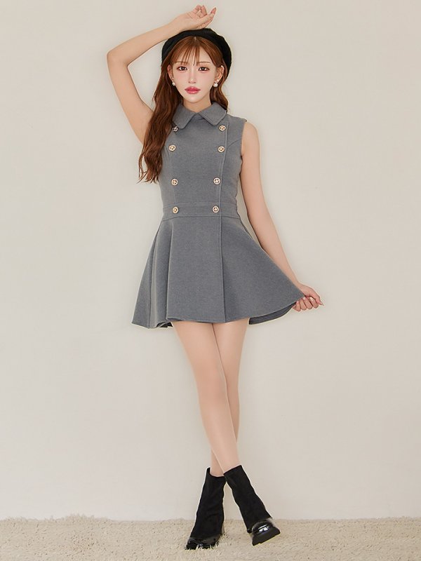 グレー モデル：明日花キララ　身長：162cm 着用サイズ：Sサイズ