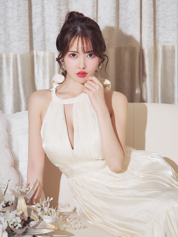 アイボリー モデル：ゆめ　身長：160cm　着用サイズ：Sサイズ