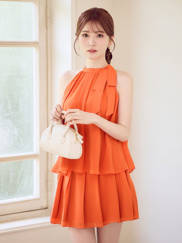 オレンジ モデル：けい　身長165cm　着用サイズ：Sサイズ