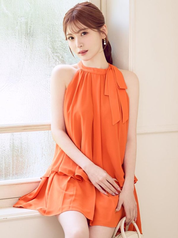 オレンジ モデル：けい　身長165cm　着用サイズ：Sサイズ