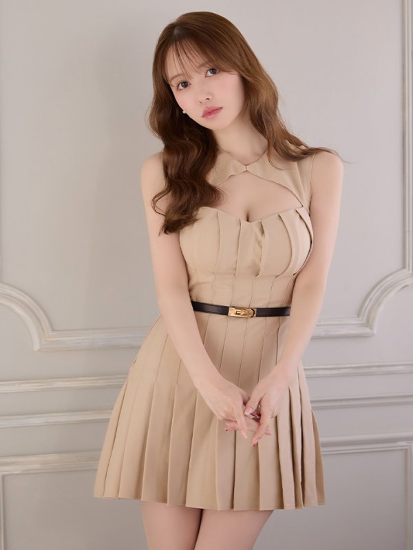 ベージュ　モデル：ゆめ　身長：160cm　着用サイズ：Sサイズ