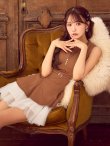 キャメル×アイボリー　モデル：三上悠亜　身長：身長159cm　着用サイズ：Sサイズ