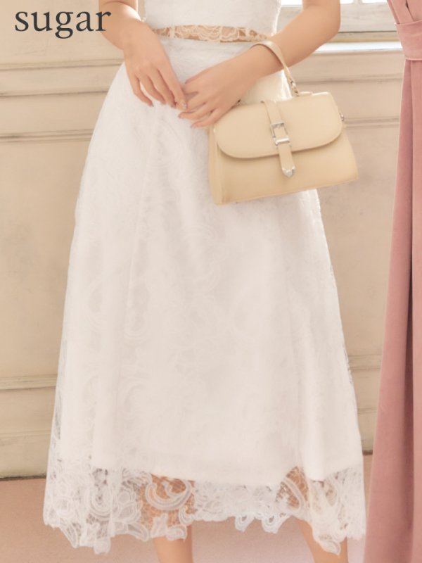 ホワイト モデル：りな　身長：160cm　着用サイズ：Sサイズ