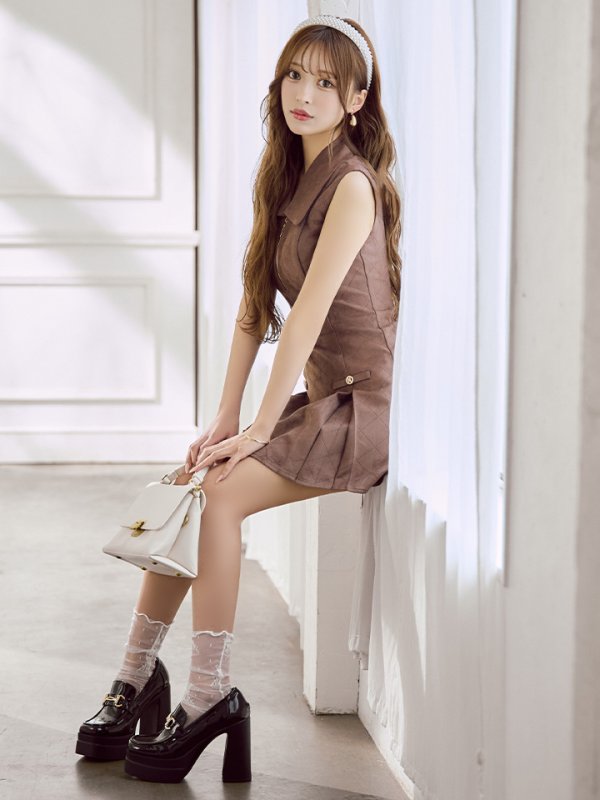 ブラウン　モデル：ななにー　身長：161cm　着用サイズ：Sサイズ