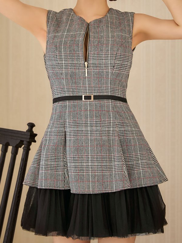 グレーチェック モデル：ももか　身長：156cm　着用サイズ：Sサイズ