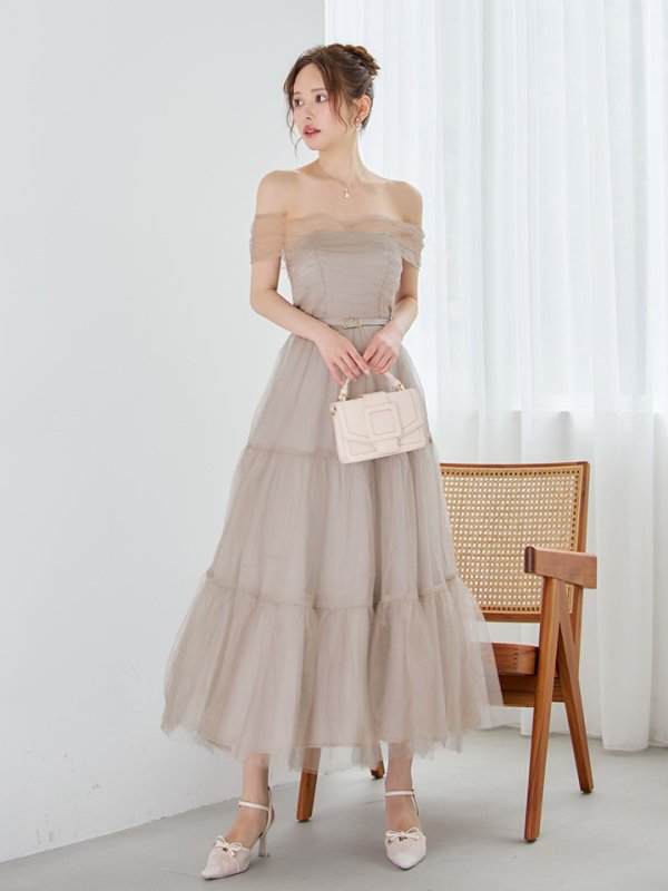 グレージュ モデル：ゆめ　身長：160cm　着用サイズ：Sサイズ