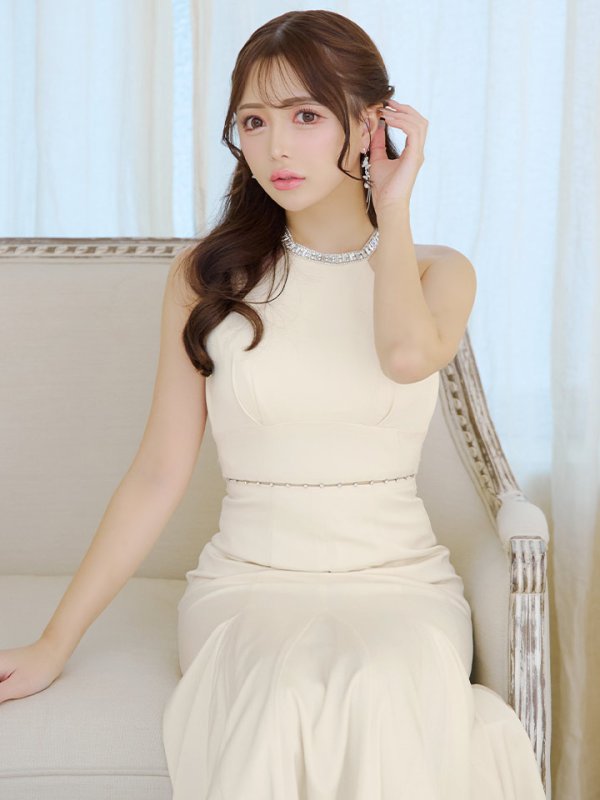 アイボリー モデル：りな　身長：160cm　着用サイズ：Sサイズ