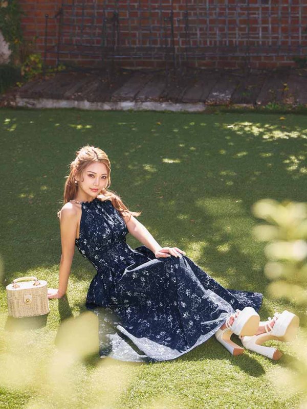 ネイビー　モデル：るあな　着用サイズ：Sサイズ