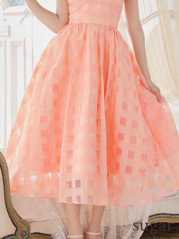 オレンジ モデル：明日花キララ　身長：162cm 着用サイズ：Sサイズ