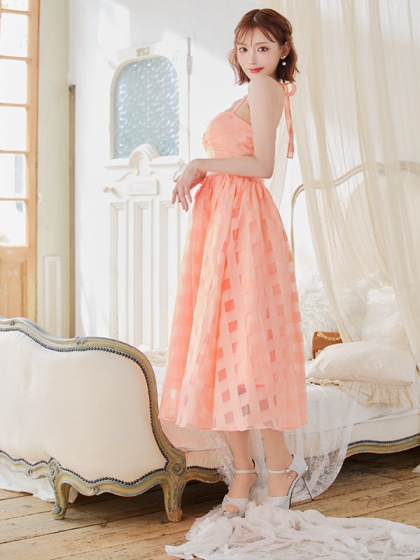 オレンジ モデル：明日花キララ　身長：162cm 着用サイズ：Sサイズ