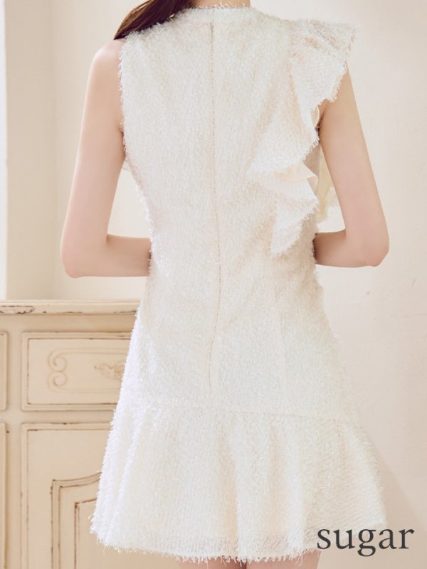 アイボリー モデル：羽澄まり　身長：158cm　着用サイズ：Sサイズ