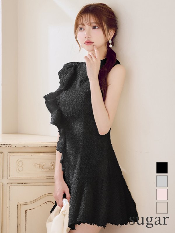 ブラック モデル：羽澄まり　身長：158cm　着用サイズ：Sサイズ