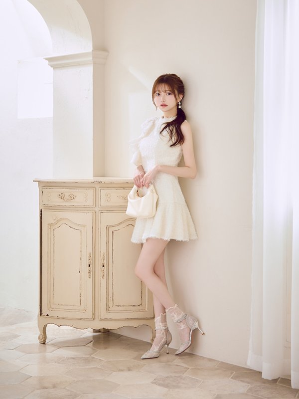 アイボリー モデル：羽澄まり　身長：158cm　着用サイズ：Sサイズ