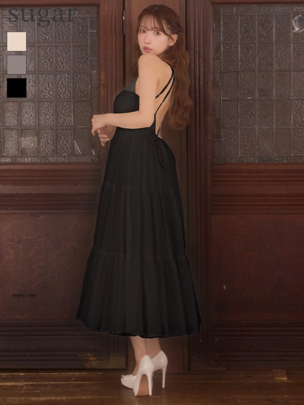 ブラック　モデル：三上悠亜　身長：159cm　着用サイズ：Sサイズ