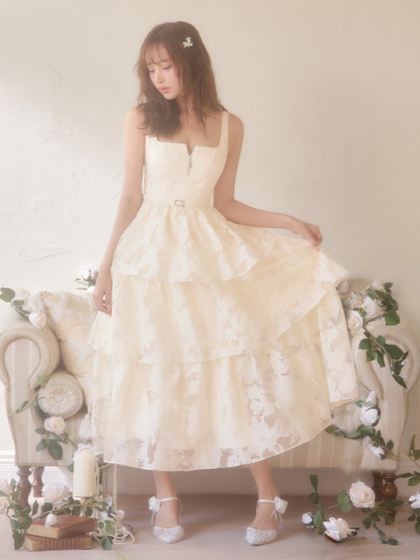 アイボリー モデル：きほ　身長：169cm　着用サイズ：Sサイズ