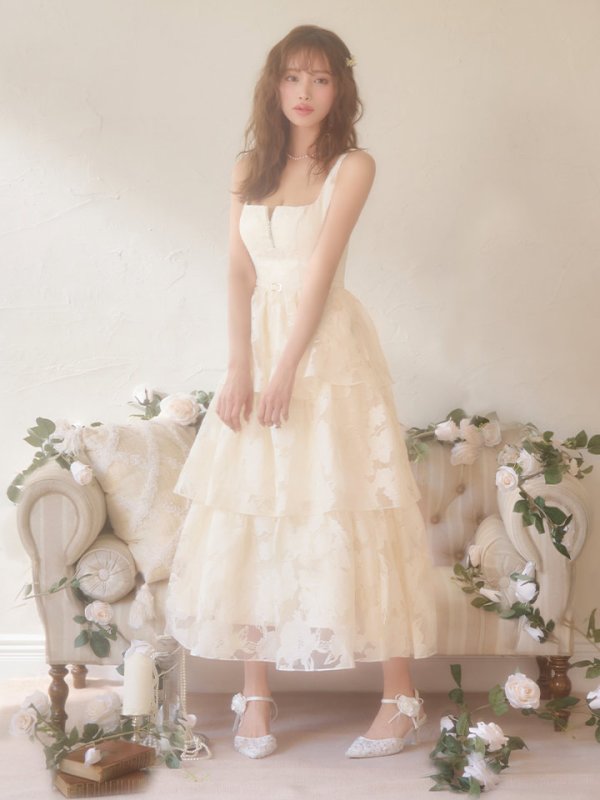 アイボリー モデル：きほ　身長：169cm　着用サイズ：Sサイズ