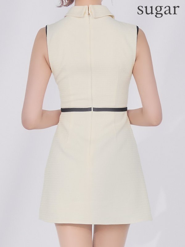 アイボリー モデル：明日花キララ　身長：162cm　着用サイズ：Sサイズ