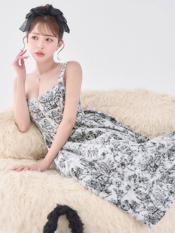 グレー モデル：りな　身長：160cm　着用サイズ：Sサイズ