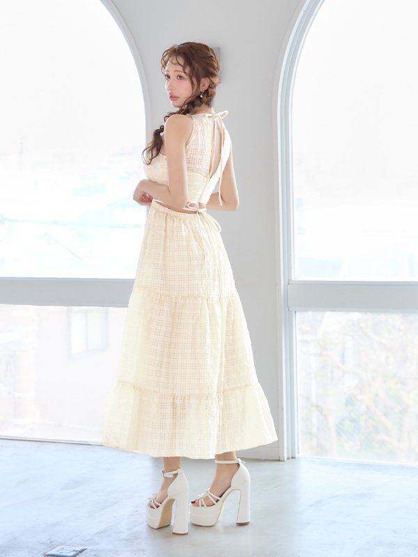 アイボリー　モデル：りな　身長：160cm　着用サイズ：Sサイズ