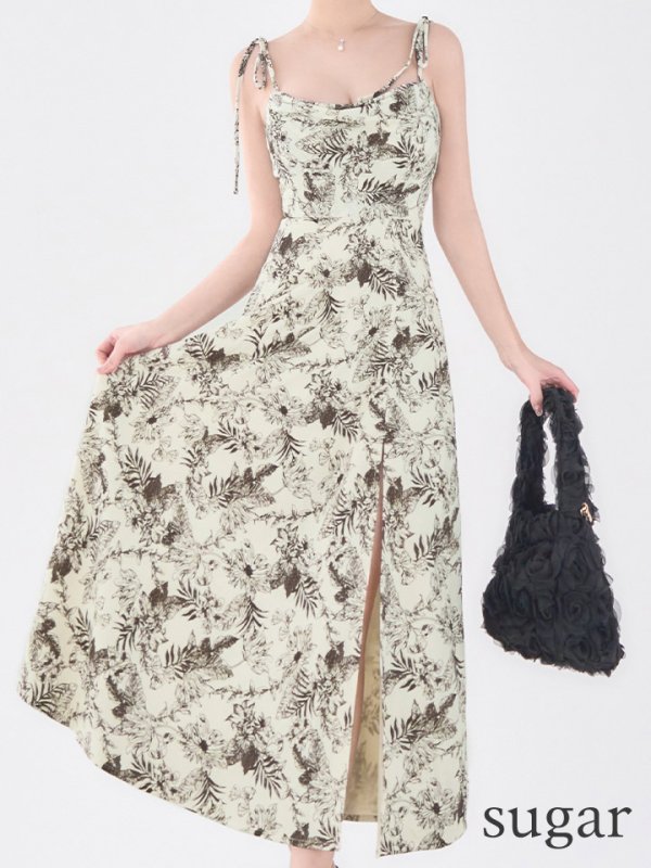 ブラウン モデル：りな　身長：160cm　着用サイズ：Sサイズ