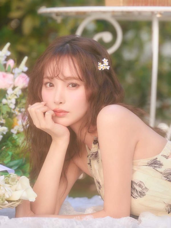 アイボリー　モデル：きほ　身長：169cm　着用サイズ：Sサイズ