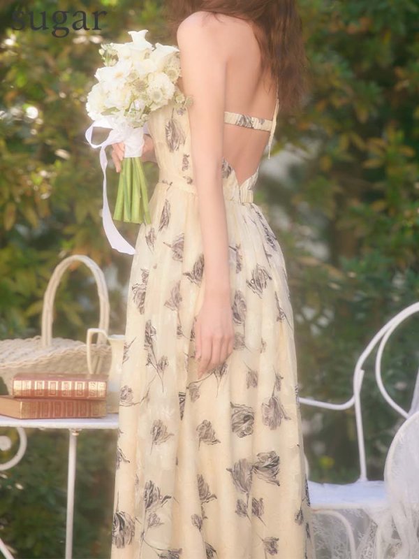 アイボリー　モデル：きほ　身長：169cm　着用サイズ：Sサイズ