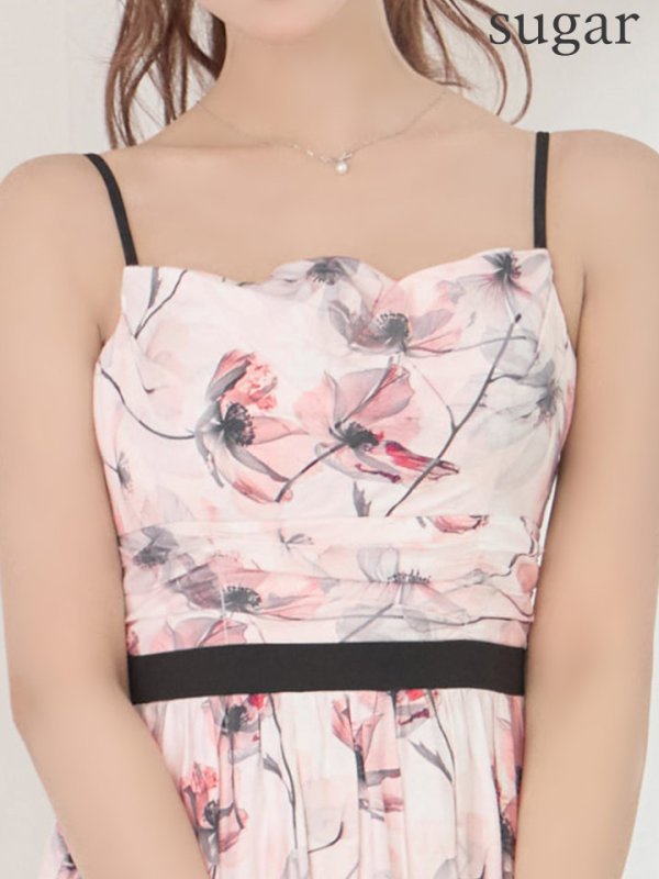 ピンク　モデル：三上悠亜　身長：159cm　着用サイズ：Sサイズ