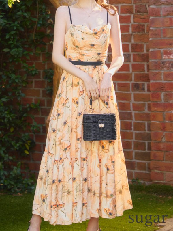 オレンジ　モデル：けい　 身長：165cm　着用サイズ：Sサイズ