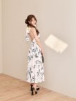ピンク　モデル：れいな　着用サイズ：Sサイズ