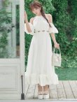 アイボリー　モデル：三上悠亜　身長159cm　着用サイズ：Sサイズ