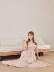 ピンク　モデル：せな　着用サイズ：Sサイズ