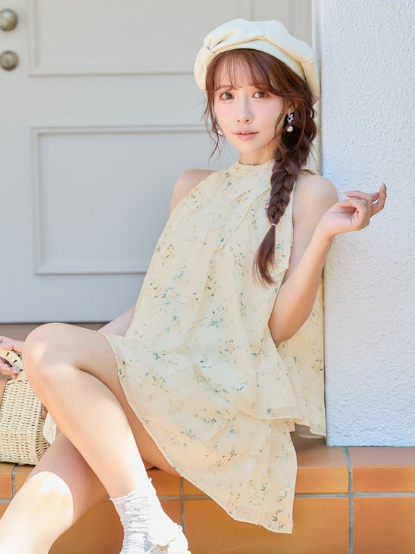 イエロー モデル：三上悠亜　身長：159cm　着用サイズ：Sサイズ